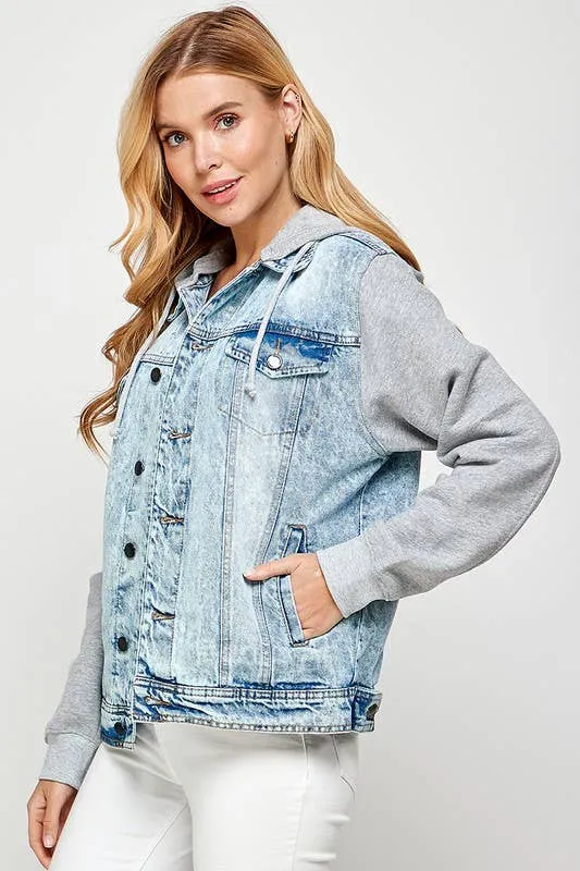 BOYFRIEND HOODED DENIM JACKET