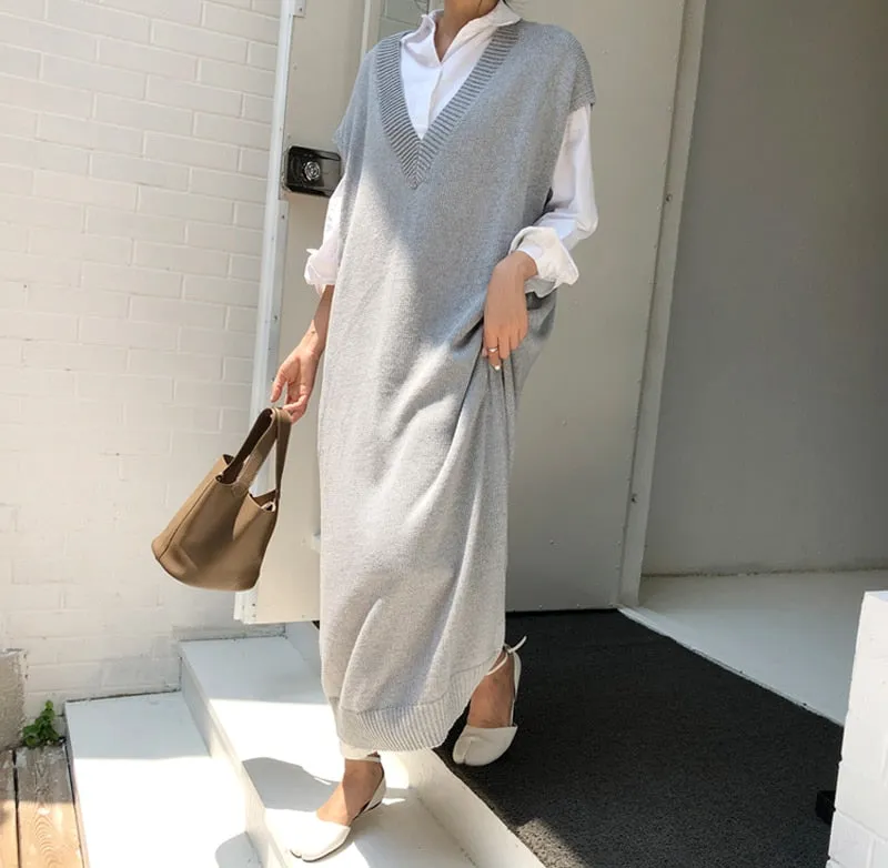 Chic Winter Oversize Straight Sleeveless Sweater Dress