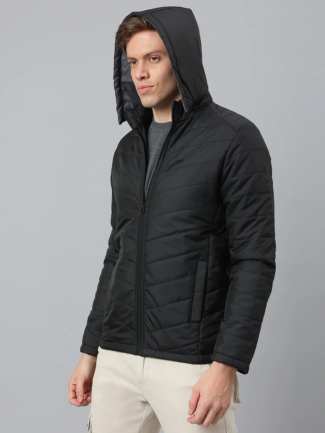 Men's Black Regular Fit Hooded Winterwear Puffer Jackets