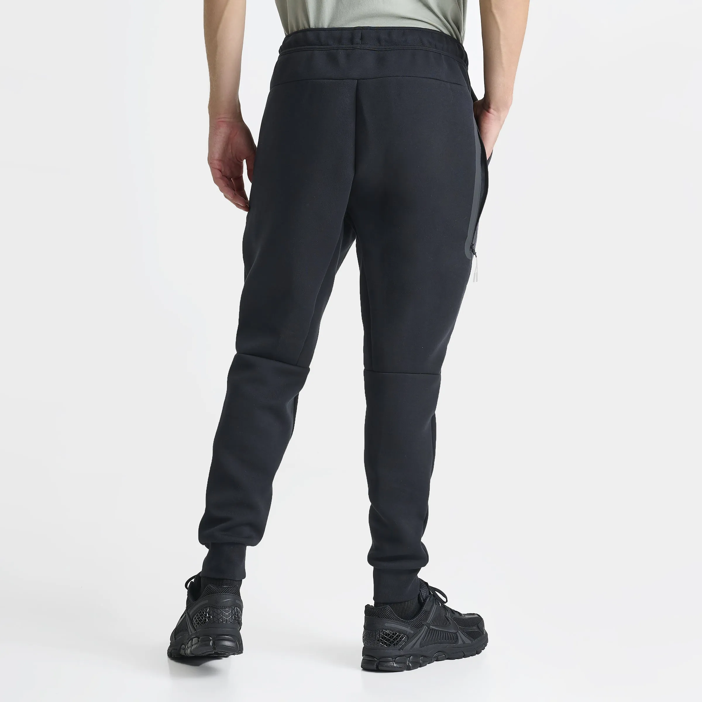 Nike Sportswear Tech Fleece Jogger Black / Anthracite / Green Strike