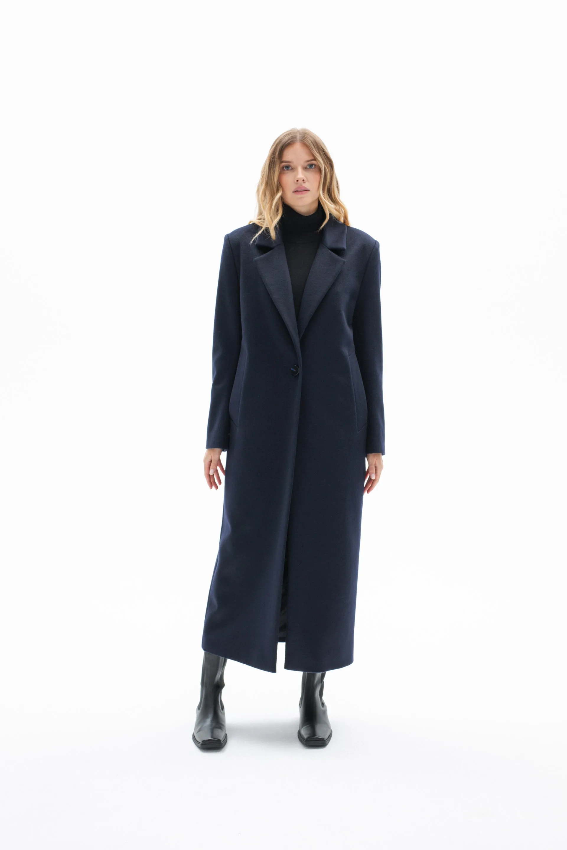 ONE BUTTON CLASSIC NAVY COAT